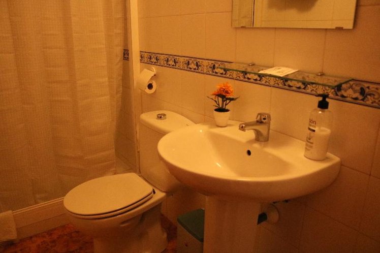 DOUBLE WITH DOUBLE BED Room