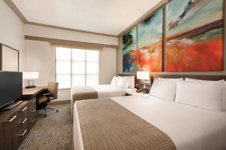 SUITE QUEEN SIZE BED Room