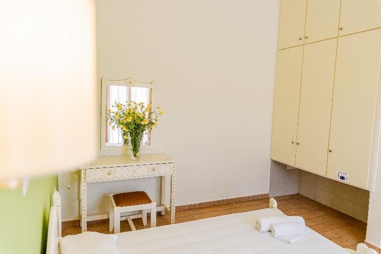 STUDIO PROMO Room