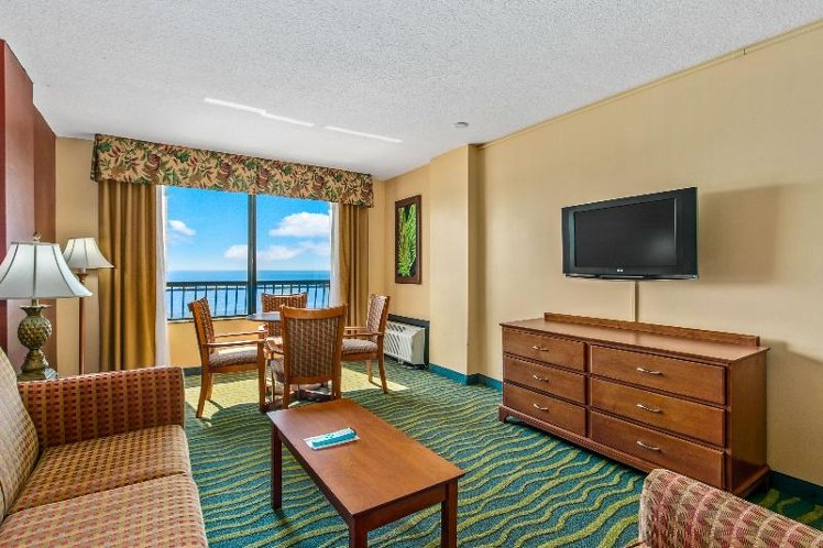 SUITE WITH VIEWS Room