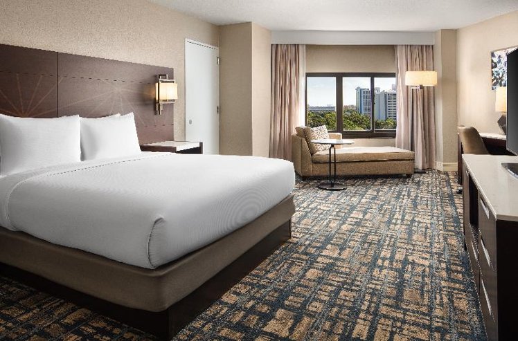 JUNIOR SUITE KING SIZE BED Room