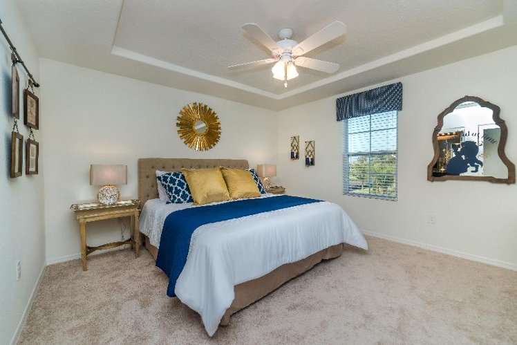 TOWNHOME FOUR BEDROOMS Room
