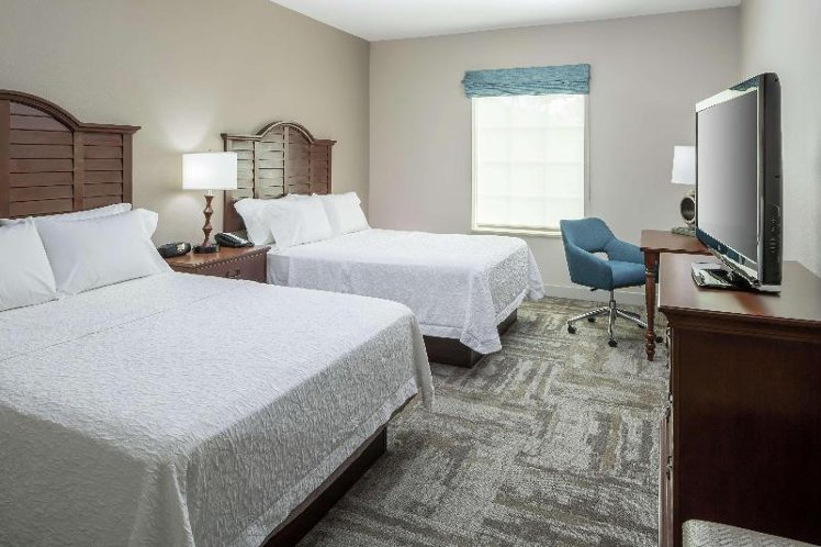 DOUBLE TWO QUEEN BEDS NON SMOKING Room