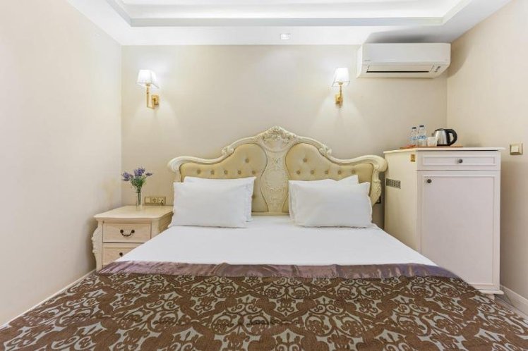 DOUBLE SINGLE USE STANDARD Room