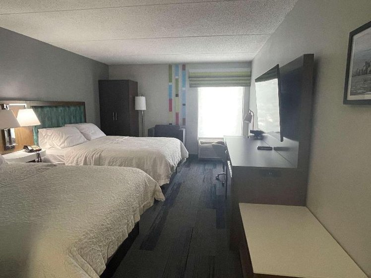 DOUBLE TWO QUEEN BEDS Room