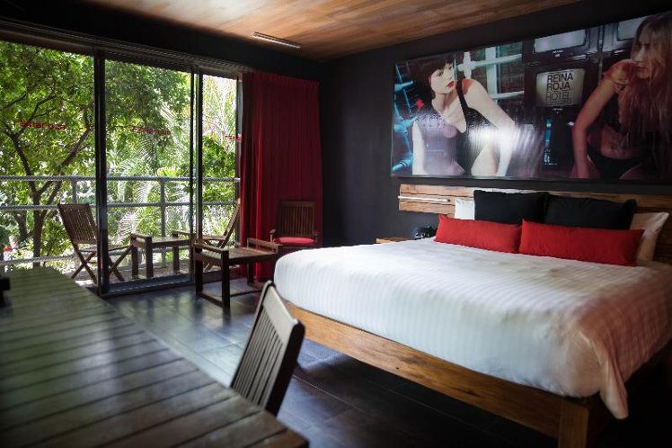 JUNIOR SUITE STANDARD Room