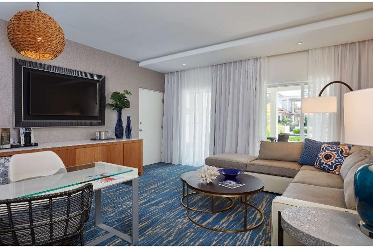 SUITE PREMIUM GARDEN VIEW Room