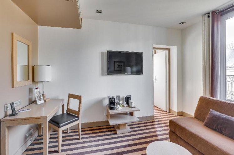SUITE CAPACITY 4 Room