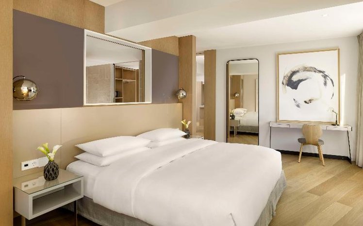 SUITE Presidential Room