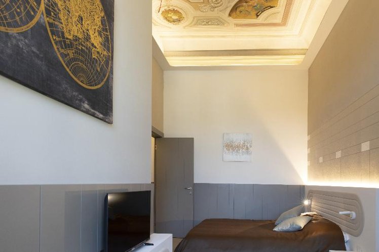 SUITE CAPACITY 7 Room