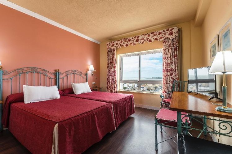 TWIN STANDARD Room