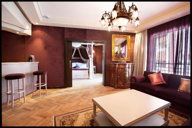 SUITE PRESTIGE Room