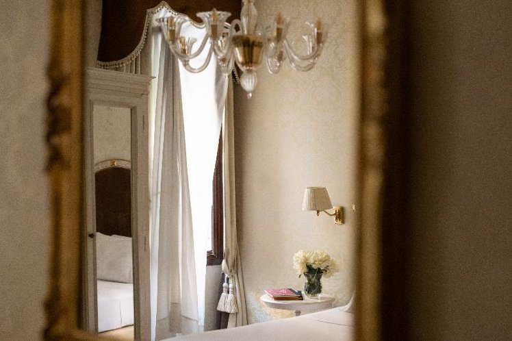 Double or Twin DELUXE Room