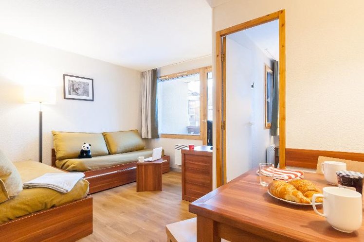 APARTMENT CAPACITY 5 Room