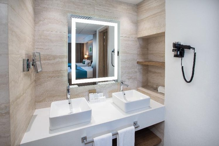 SUITE LUXURY Room