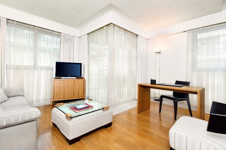 SINGLE DELUXE SUPERIOR Room