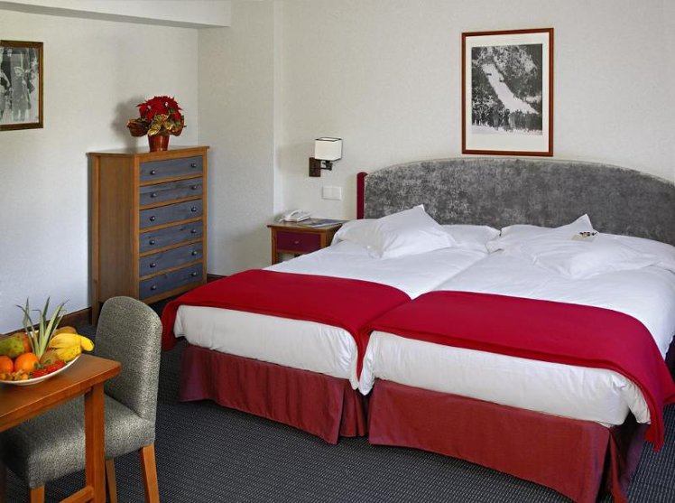 QUADRUPLE STANDARD Room