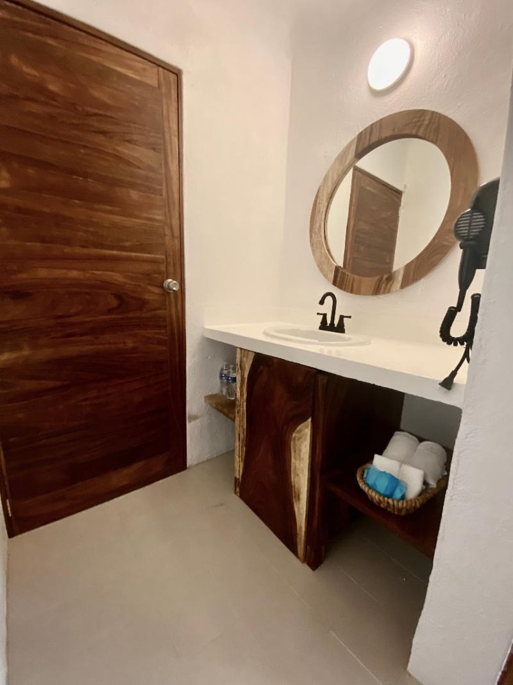 DOUBLE TWO QUEEN BEDS Room