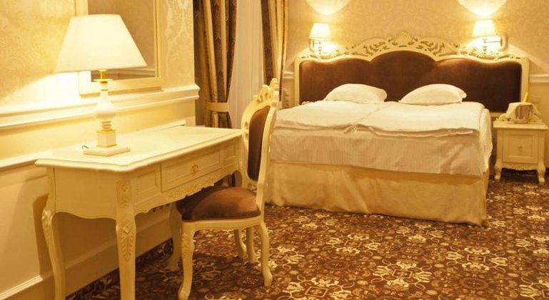SUITE ONE BEDROOM Room