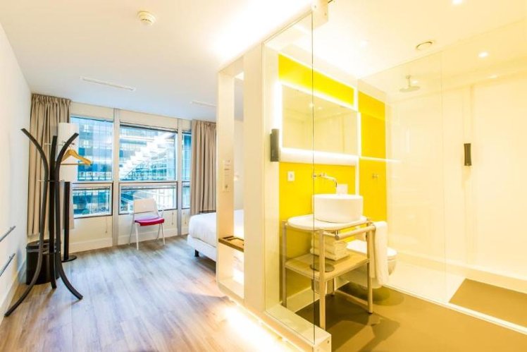 DOUBLE BASIC Room