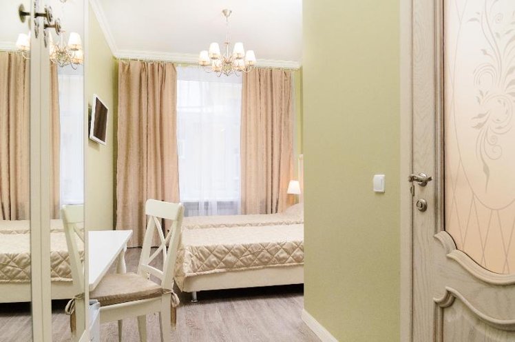 SINGLE STANDARD Room