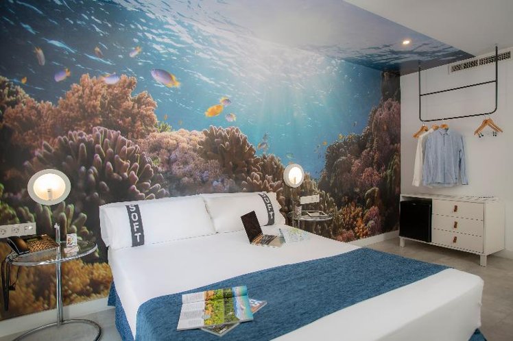 DOUBLE STANDARD Room
