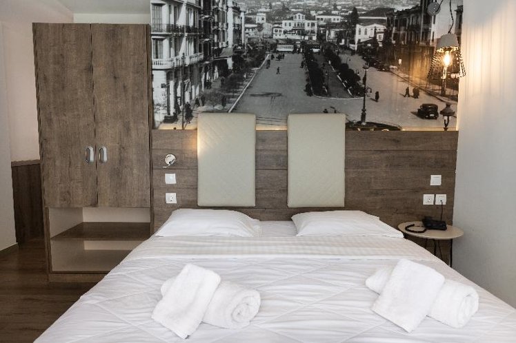 JUNIOR SUITE STANDARD Room