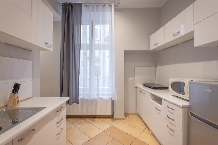 QUADRUPLE STANDARD Room