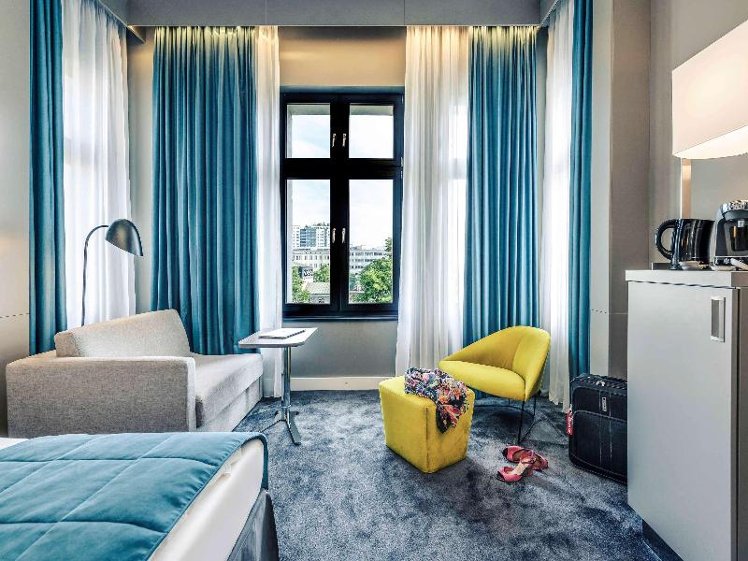 TWIN PREMIUM Room
