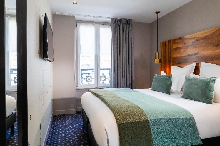 DOUBLE SUPERIOR Room