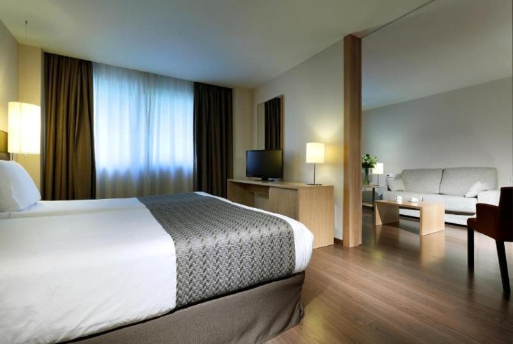 JUNIOR SUITE STANDARD Room