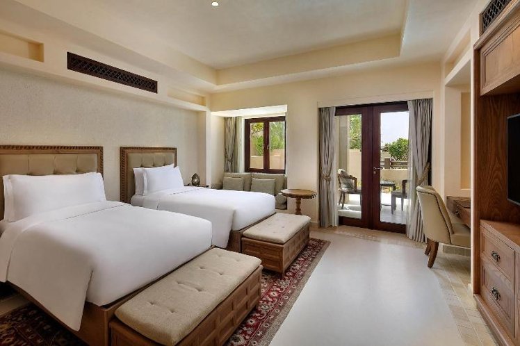 TWIN DELUXE WITH VIEWS Room