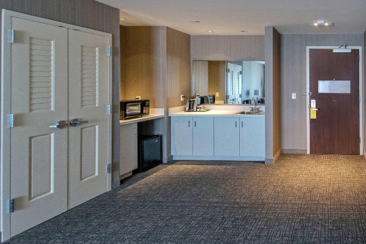 SUITE KING SIZE BED Room