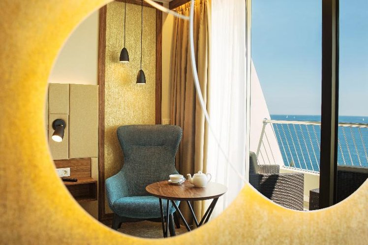 Double or Twin DELUXE SEA VIEW WITH BALCONY Room