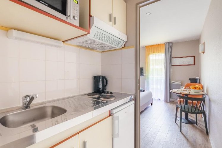 STUDIO WITH DOUBLE BED Room