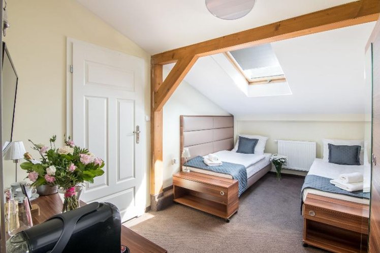 TWIN STANDARD Room