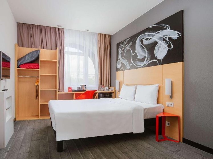 TWIN STANDARD Room