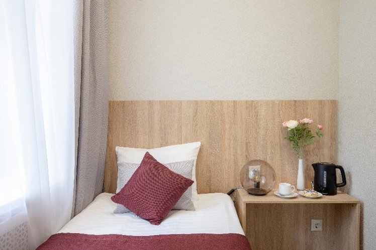 SINGLE STANDARD Room