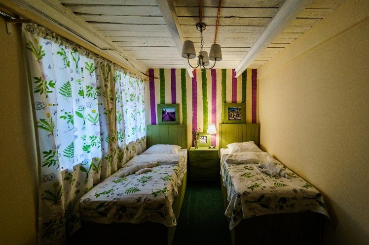 TWIN STANDARD Room