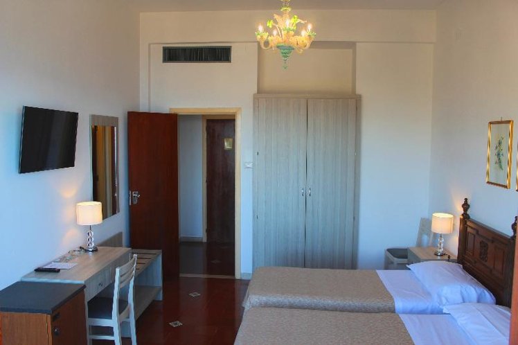 Double or Twin STANDARD Room