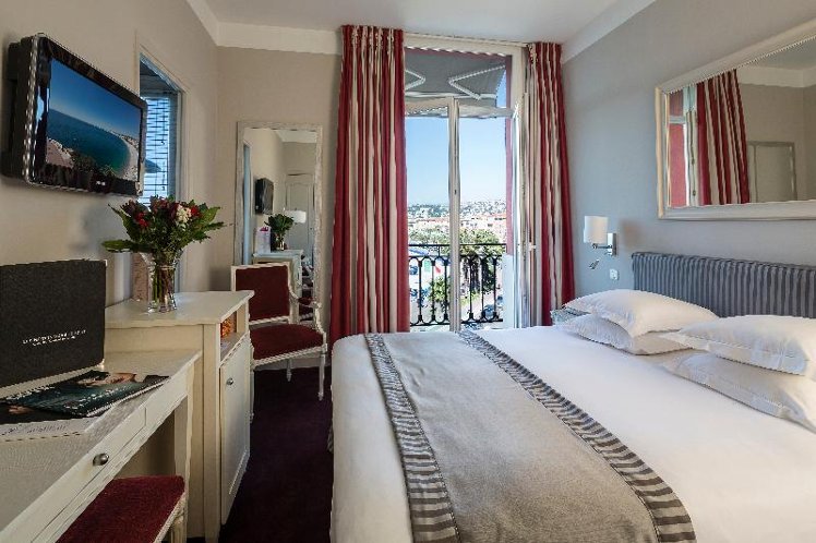 DOUBLE PREMIUM SEA VIEW Room