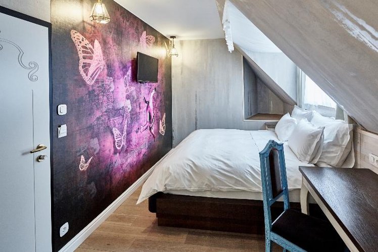 DOUBLE DELUXE Room