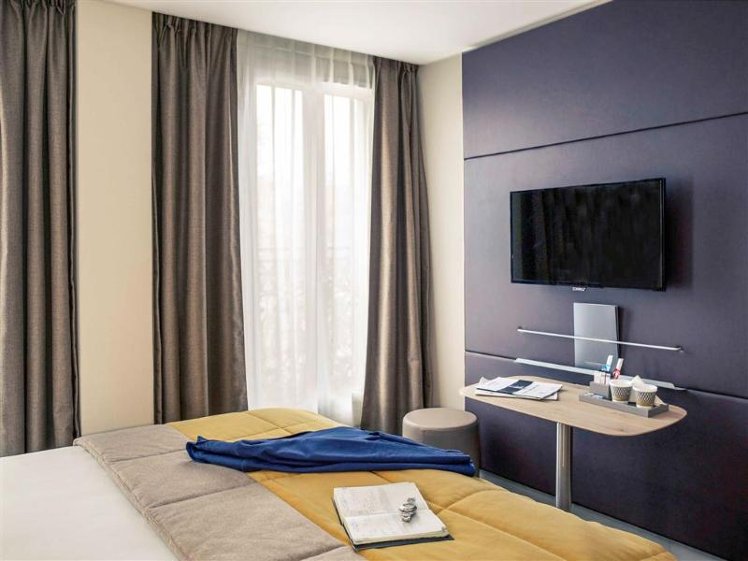 DOUBLE SUPERIOR Room