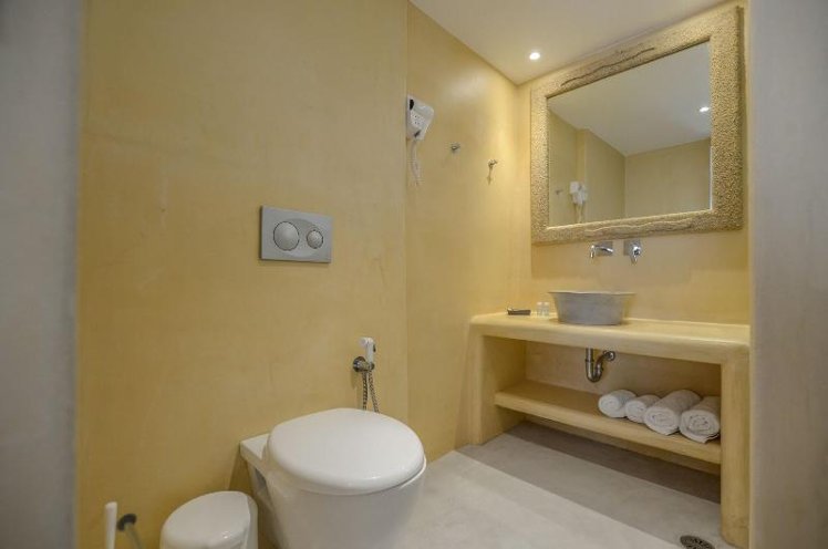 STUDIO WITH DOUBLE BED Room