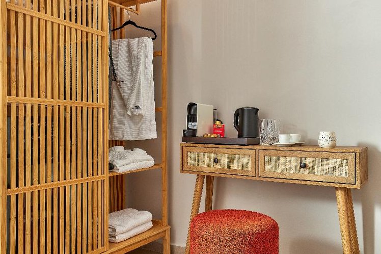 DOUBLE STANDARD Room
