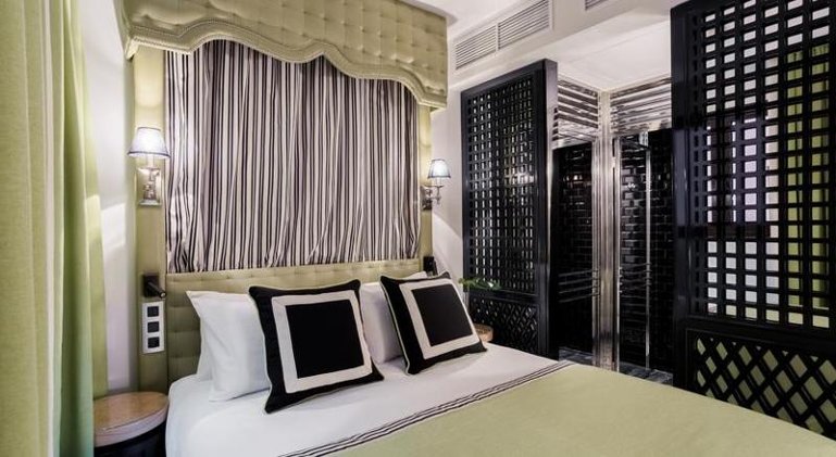 SINGLE STANDARD Room