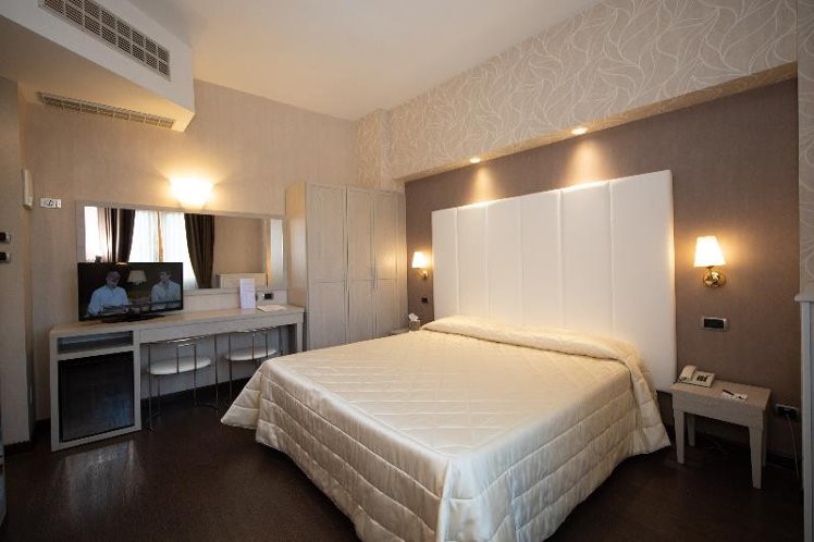 DOUBLE EXECUTIVE Room