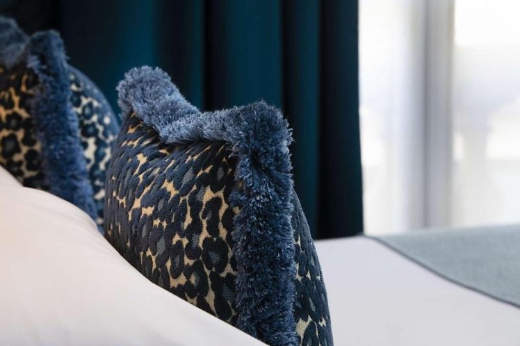 TWIN DELUXE Room