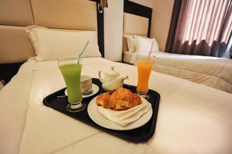 SINGLE STANDARD Room