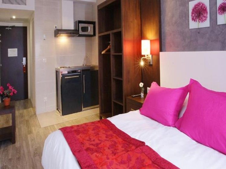 DOUBLE STANDARD Room